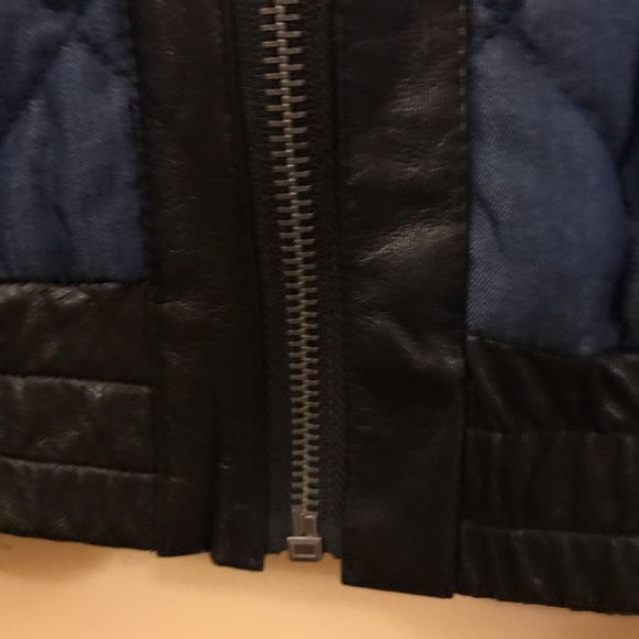 Townsen Bomber Jacket - Picture 4 of 8